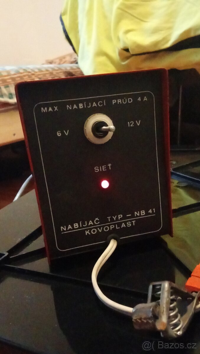 Auto nabíječka - 2