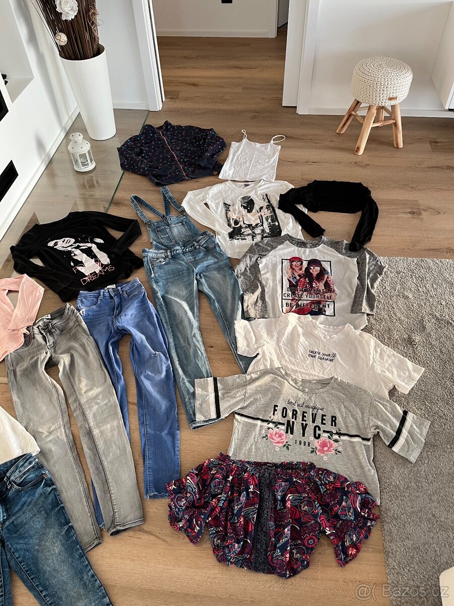 Set dívčího oblečení vel.12-14 let - 2