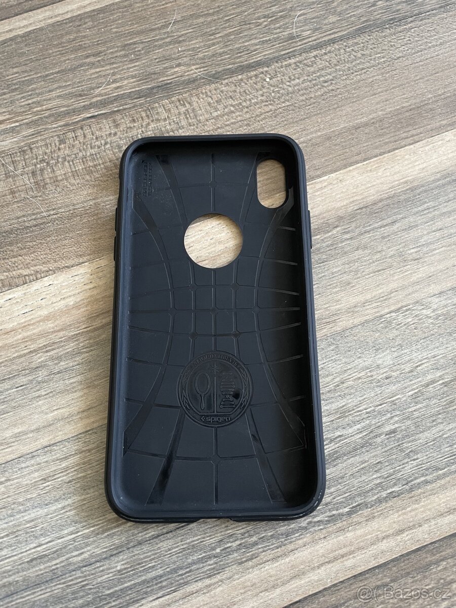 Spigen pouzdro na Apple iPhone xr - 2
