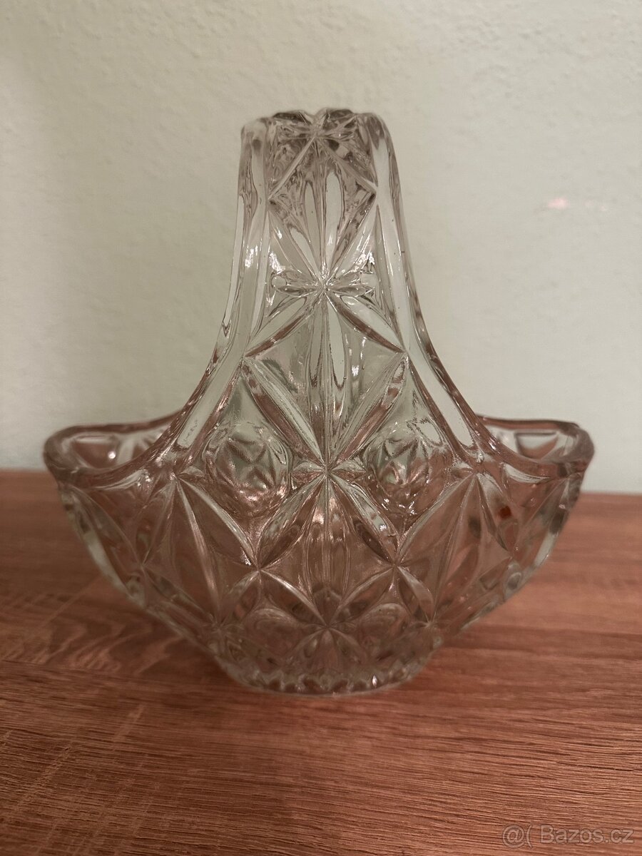 Skleněný košík - 2