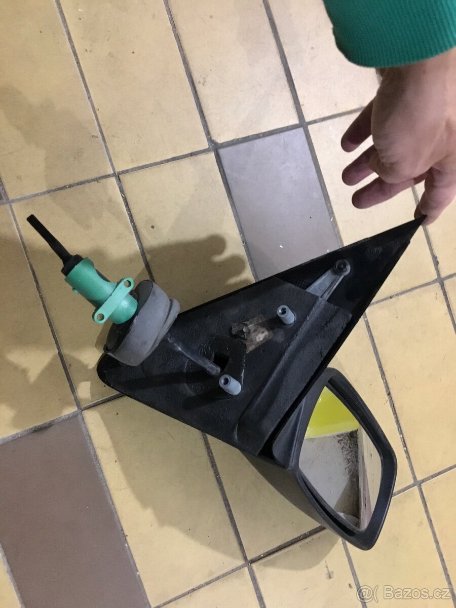 Ford Mondeo mk2 zrcátko - 2