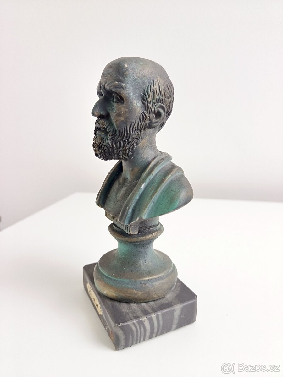 Busta Hippokrates - 2