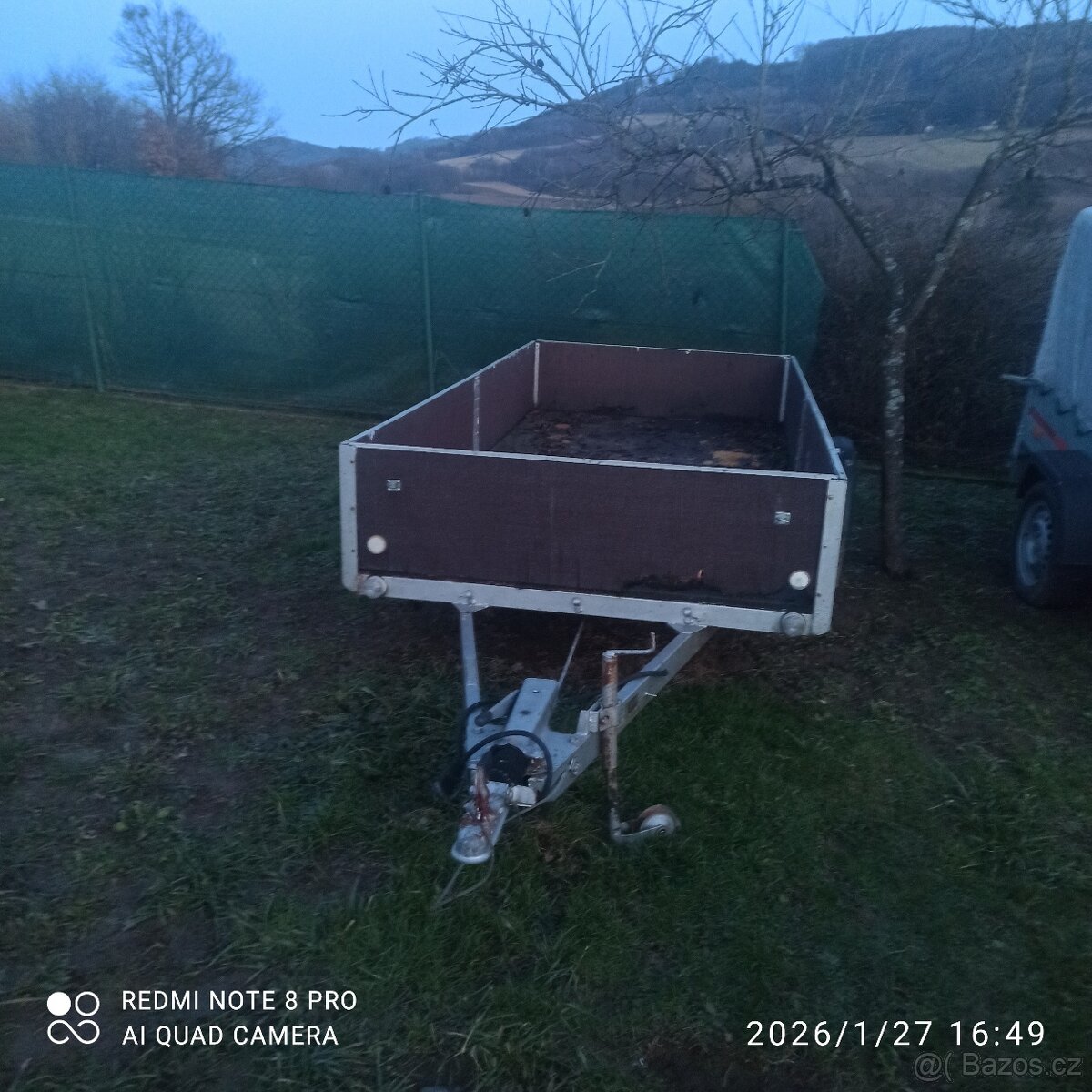 Přívěsný vozík, brzdění,1.45x3.0 m - 2