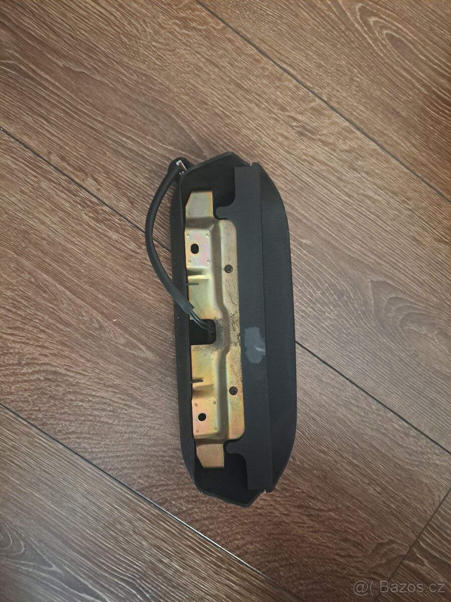 Třetí brzdové světlo spacestar - 2