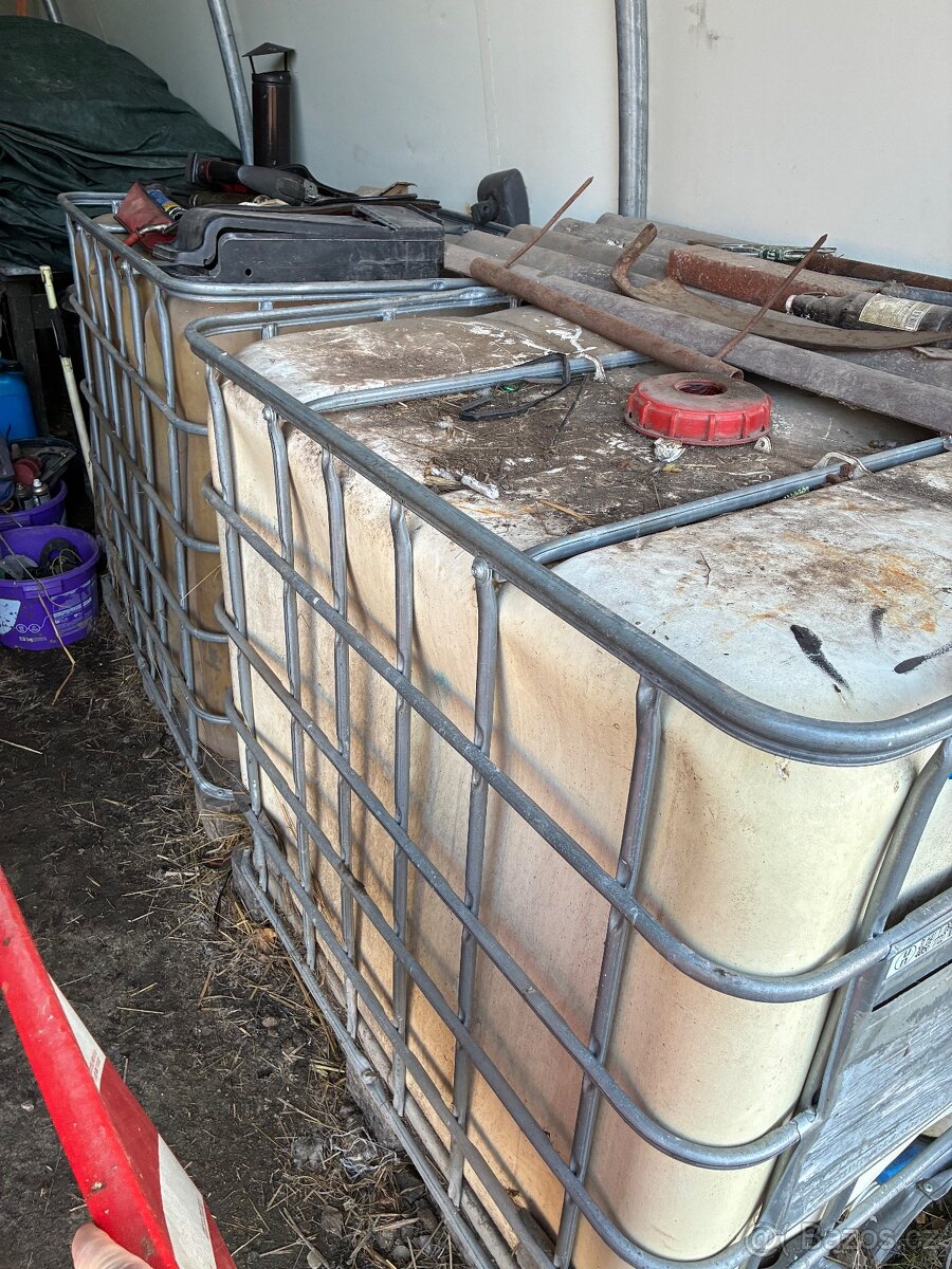 1000 l kontejner - 2