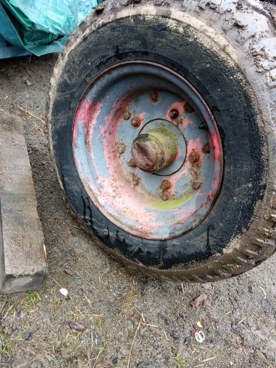 Náprava s koly 10-15 bez brzd - 2