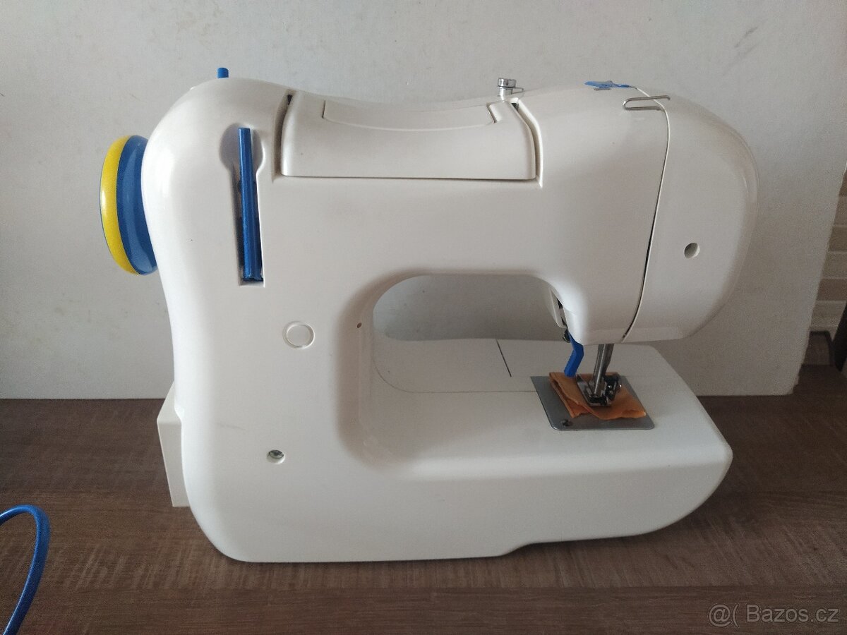 Šicí stroj z IKEA - 2