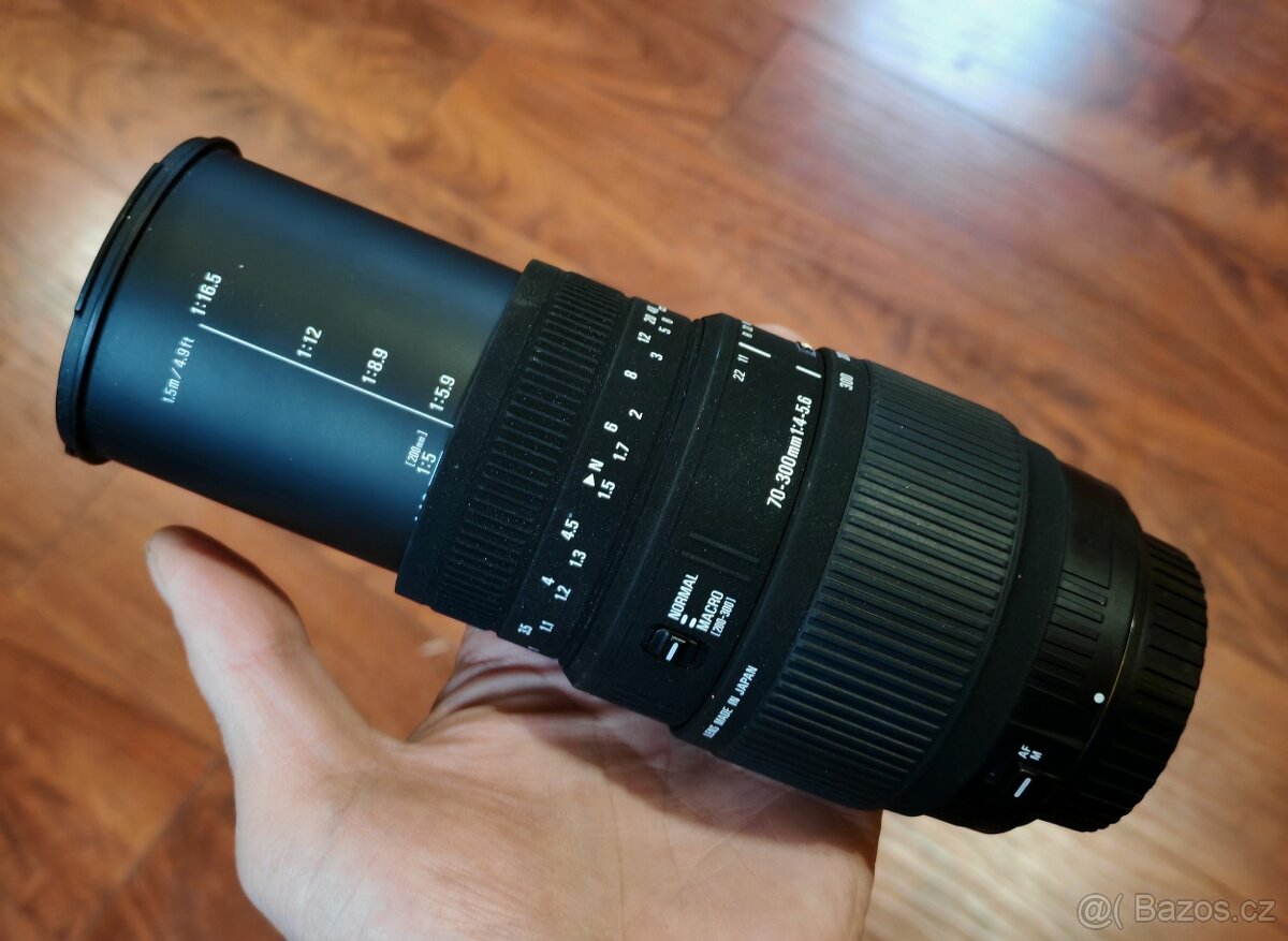 Sigma AF 70-300/4-5.6 DG makro - 2