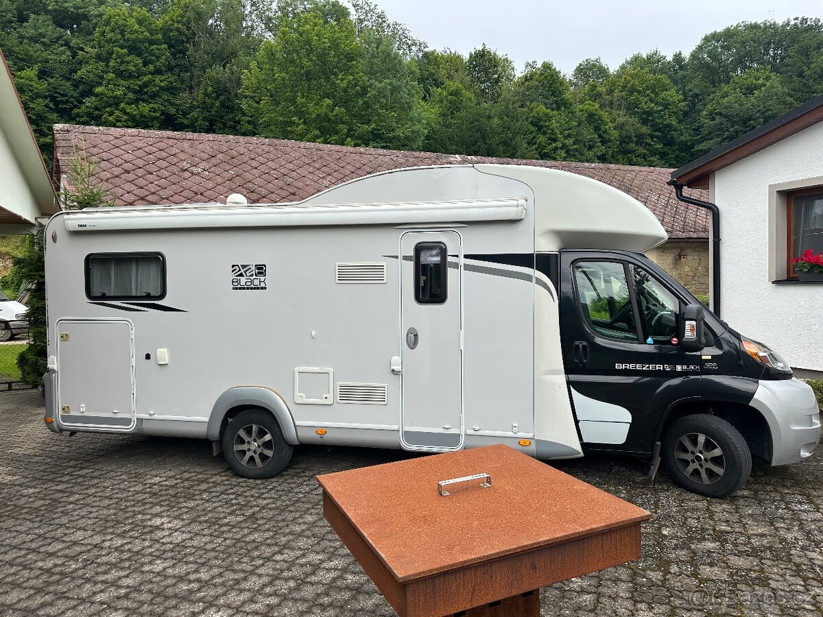 Prodám obytné auto - 2