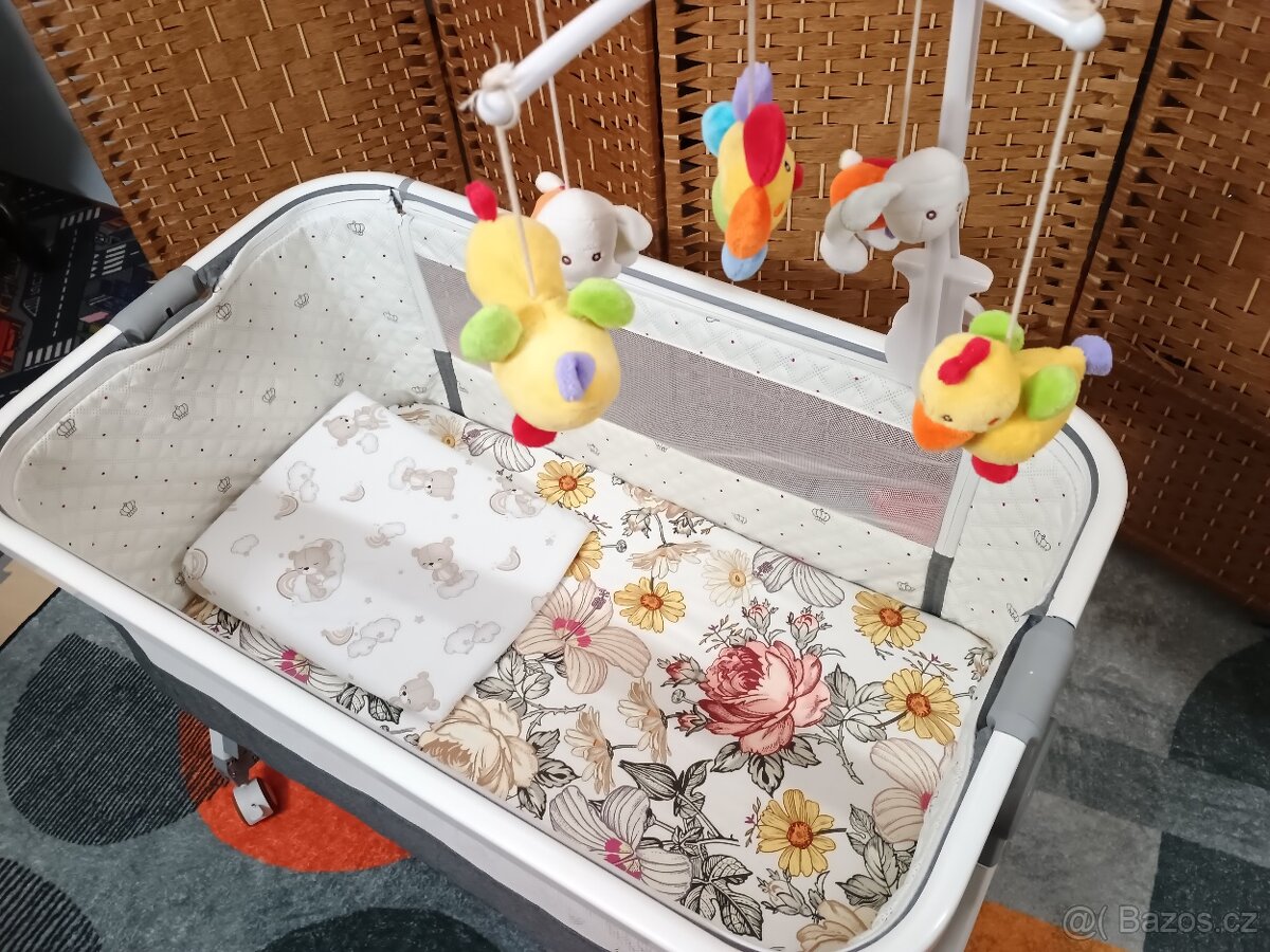 Pojízdná postýlka pro miminko - 2