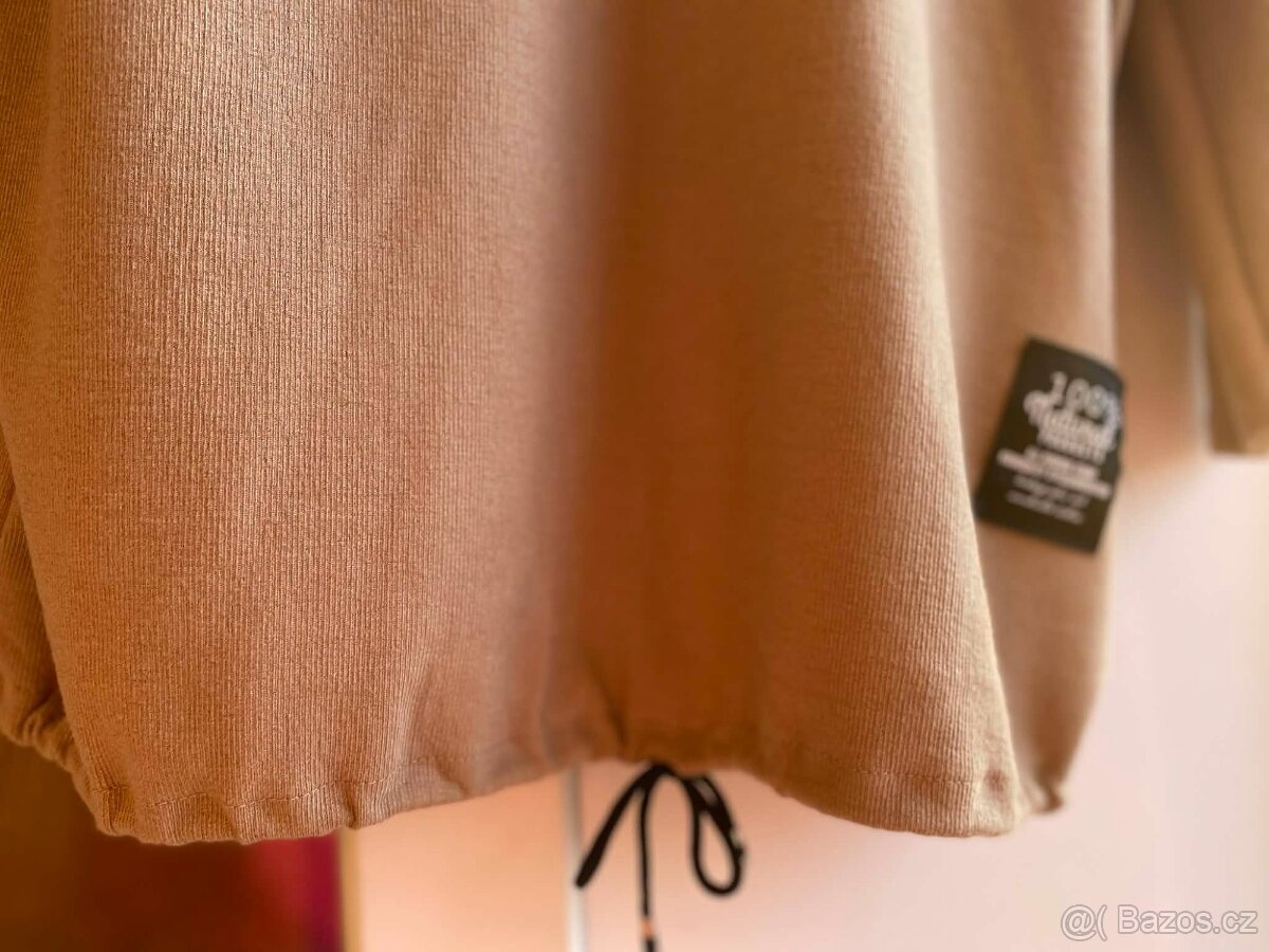 Svetříková tunika vel. 50-54 nová - 2