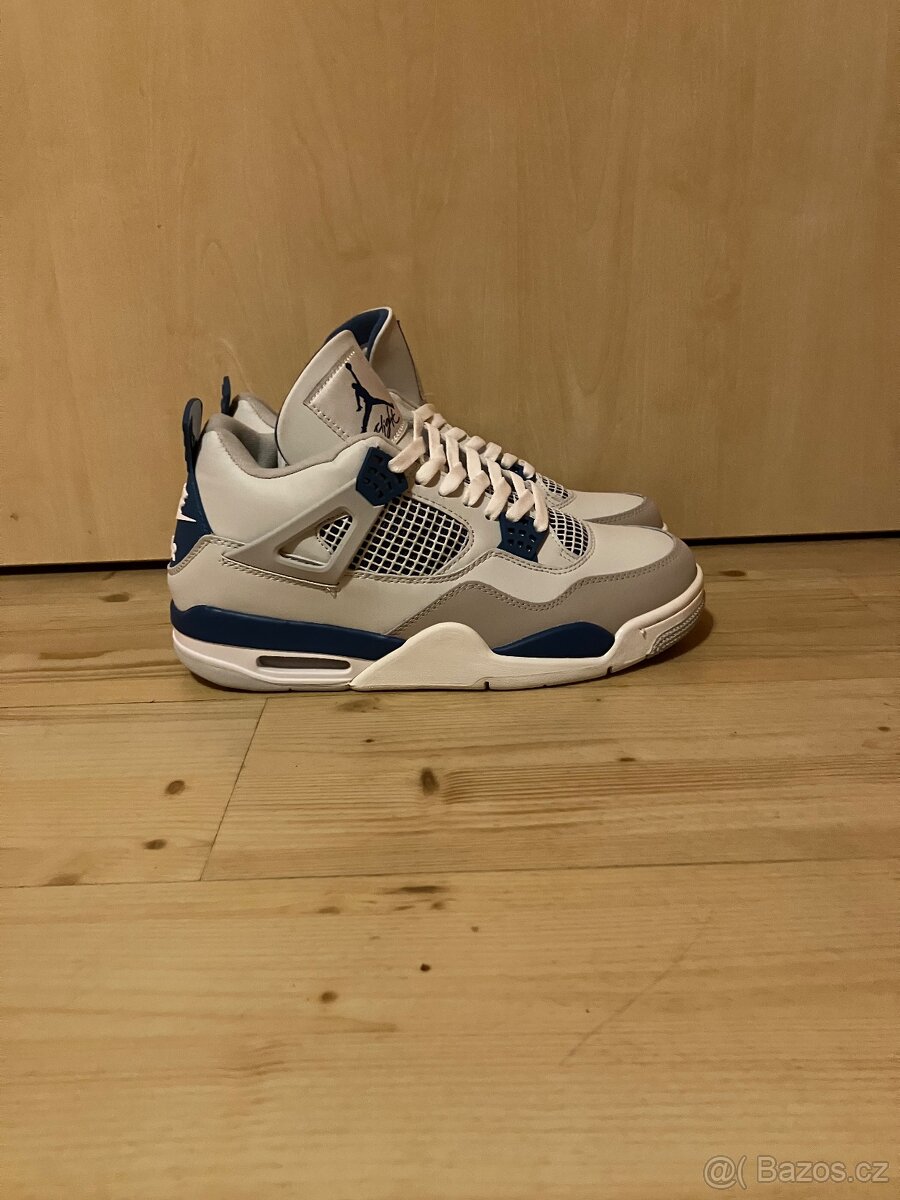 Jordan 4 mylitary blue - 2