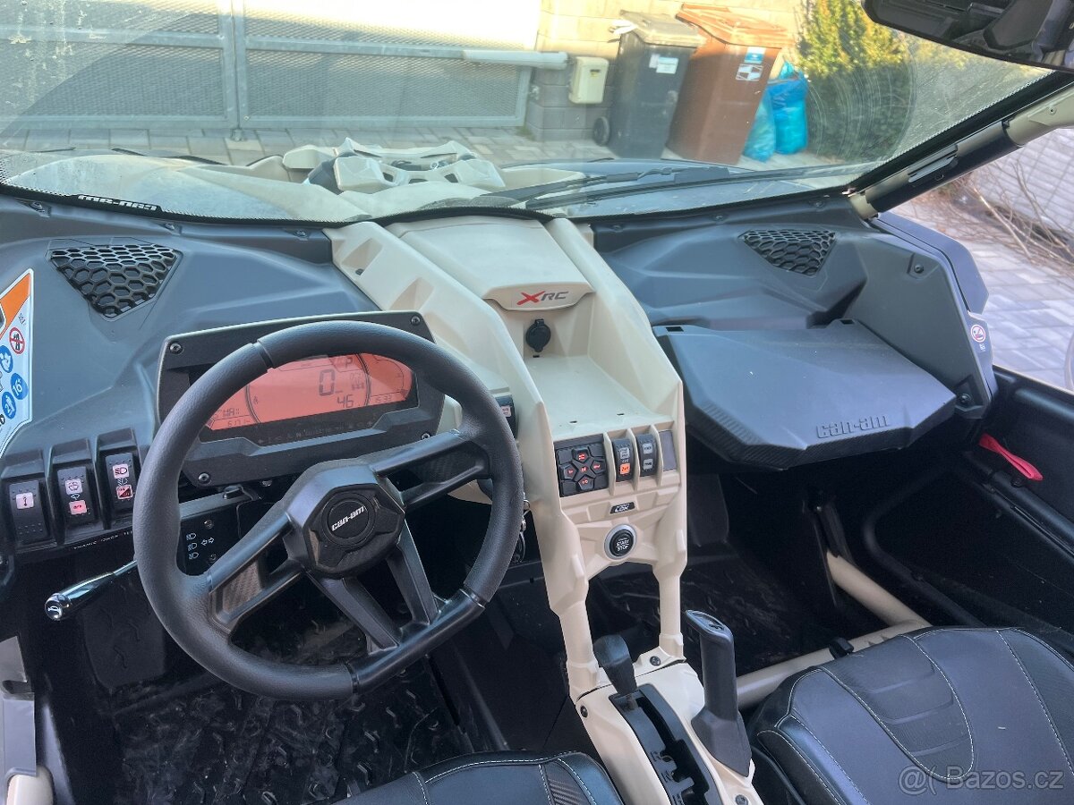 Prodám Can-Am MAVERICK X3 X RC TURBO RR 72