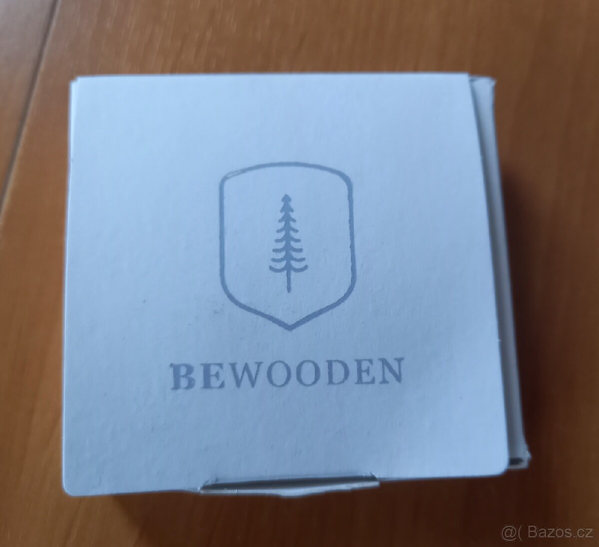 Dřevěné náušnice BeWooden Red Flower - 2