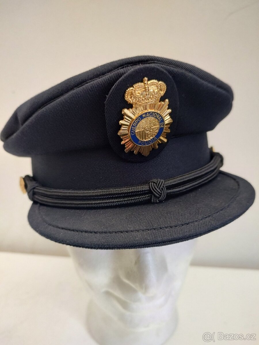 Starožitné originální vojenské čepice období 1900-2000 - 2