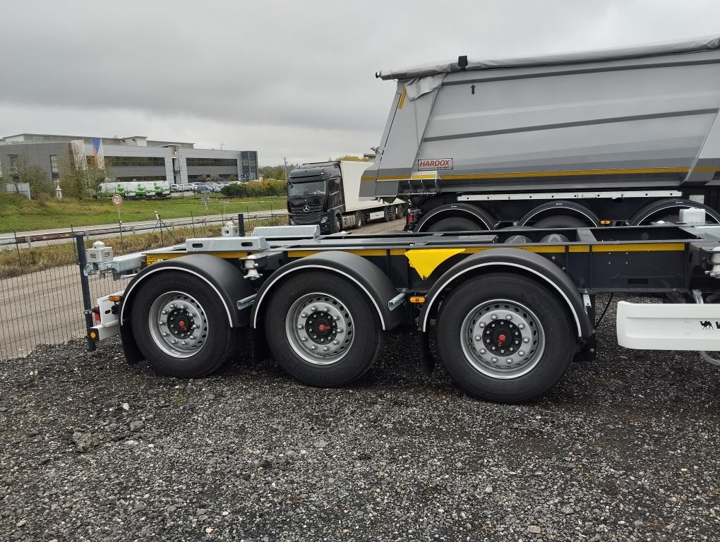 Kontejner kontejnerový návěs nosič kontejnerů WIELTON - 2