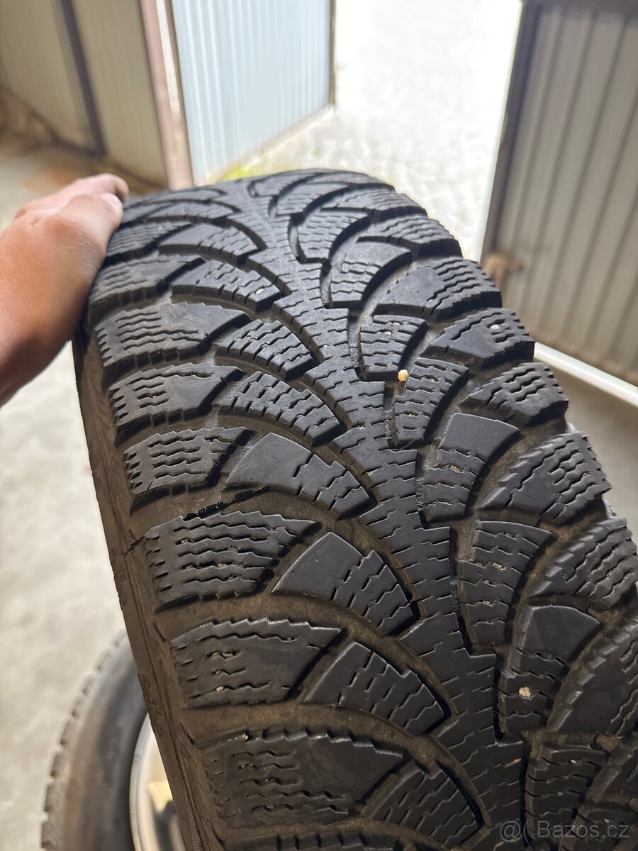 Zimni sada 5x100 pneu 195/65R15 Vranik - 2