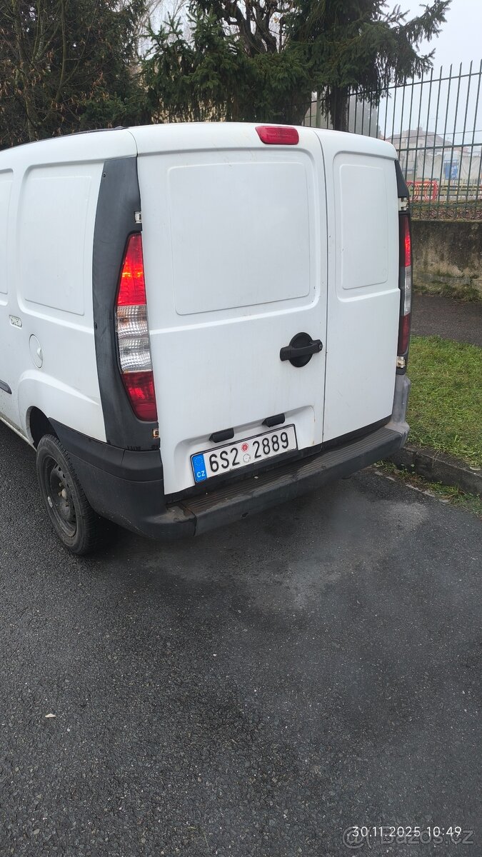 Fiat Doblo Cargo 1,3 JTD 51 Kw R. v. 2005 - 2