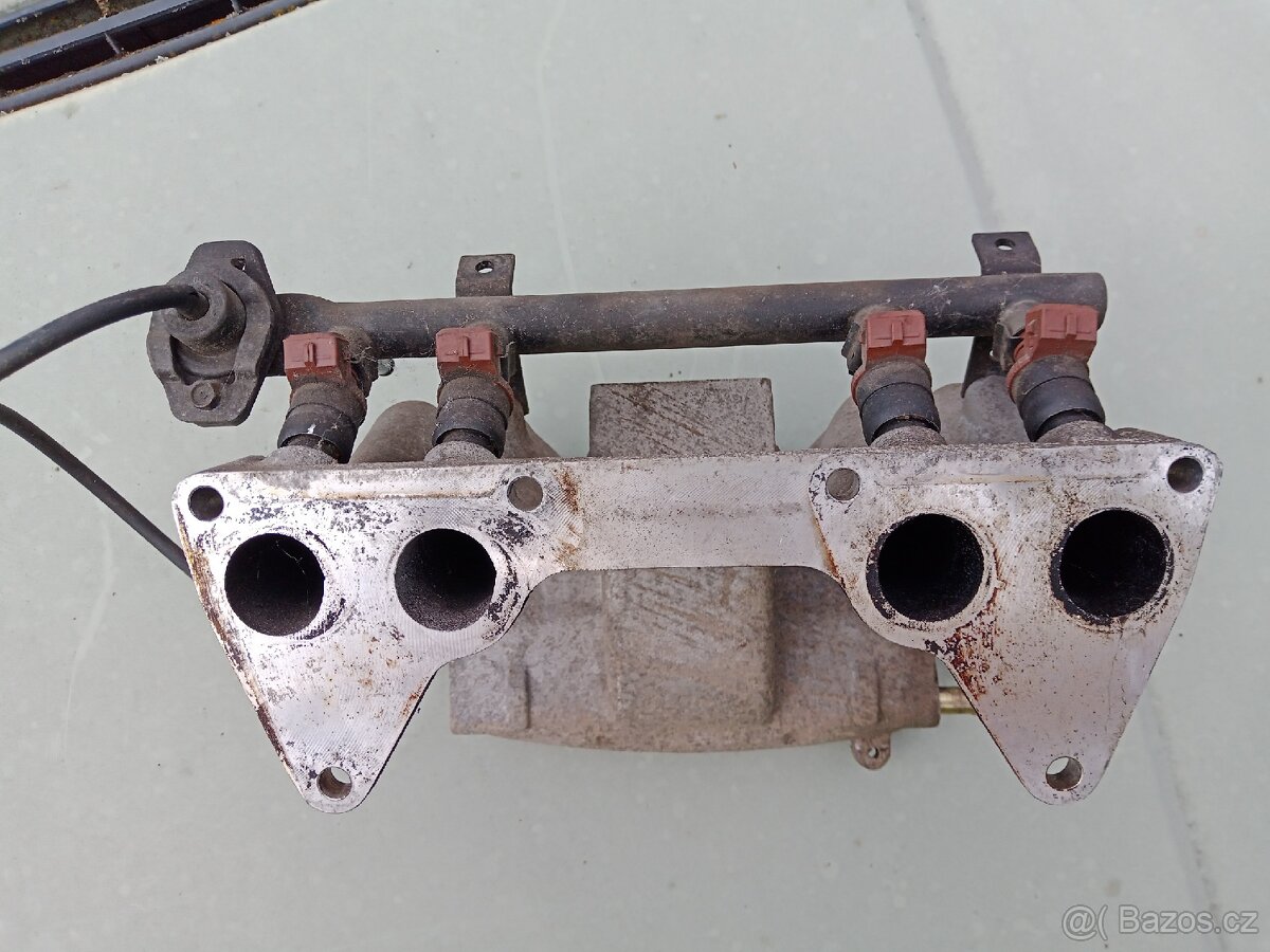 Sani a vstriky skoda felicia 1.3 mpi - 2