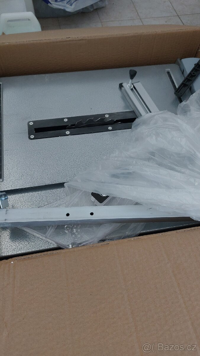 Pila stolová s bočním rozšířením HS 80 - 2