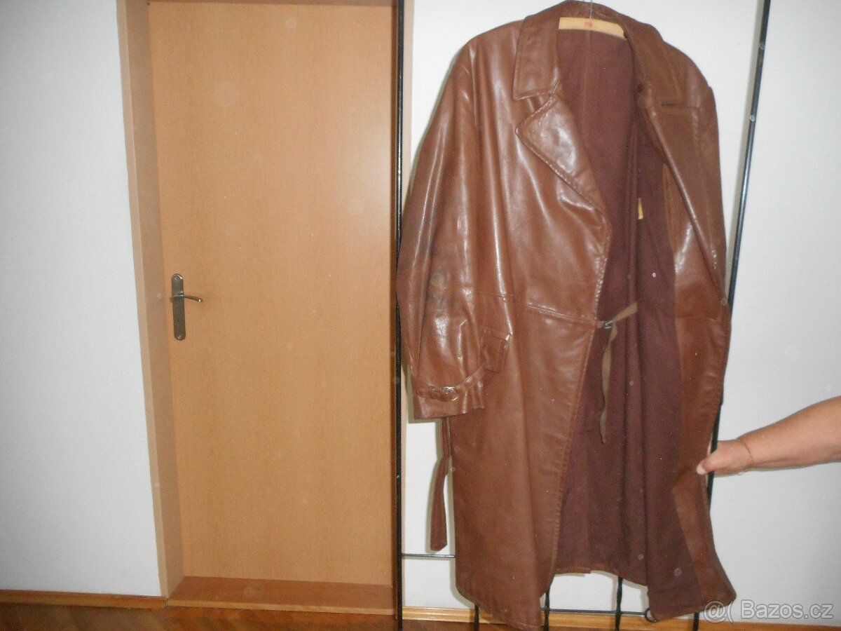 Pánský kožený kabát (hovězina) málo nošený - 2