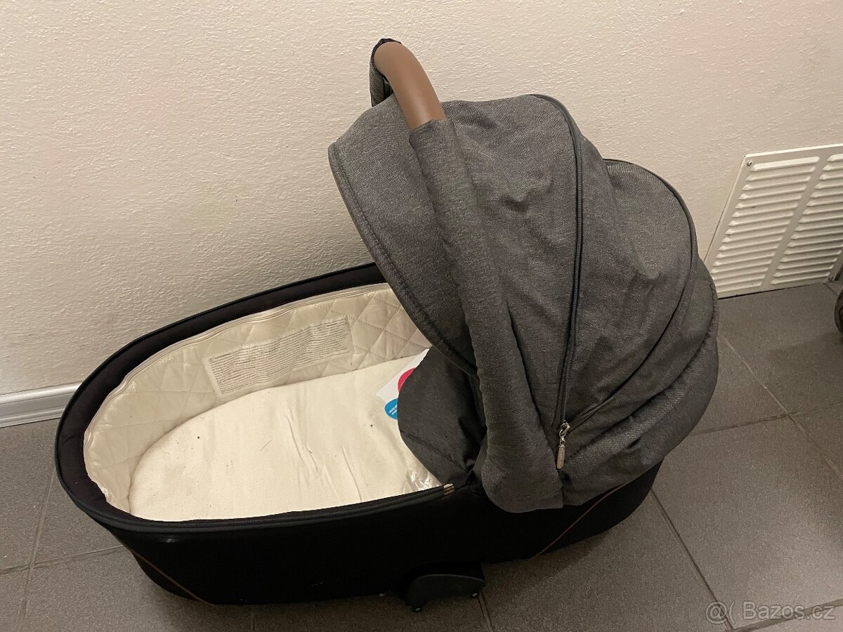 Kočárek+sporťák - 2