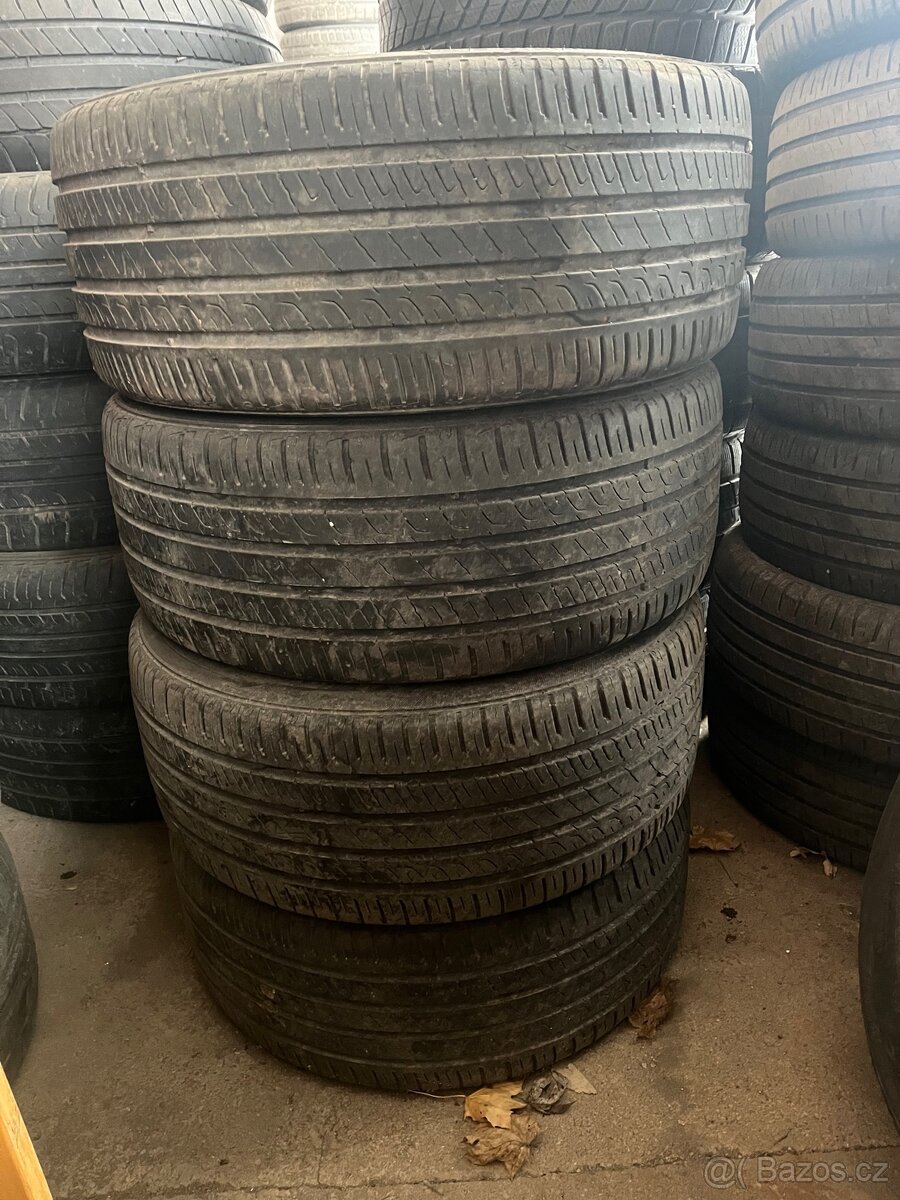 Alu kola+pneu 225/40/18 - 2