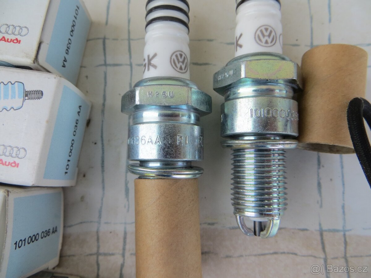 4 x Svíčka -- Audi Spark Plug BUR6ET - 2