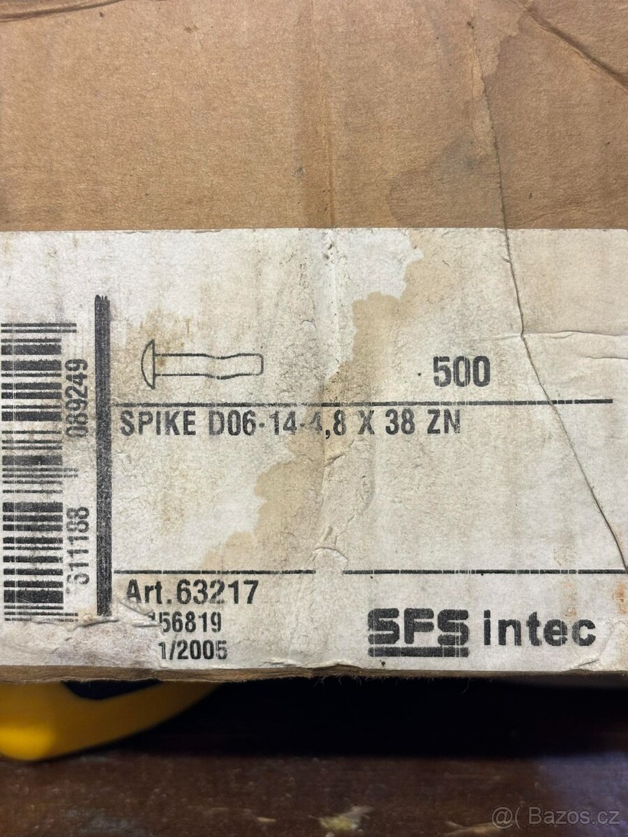 Ocelové kotvy spike SFS - 2