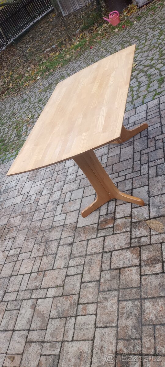 Stůl - 2