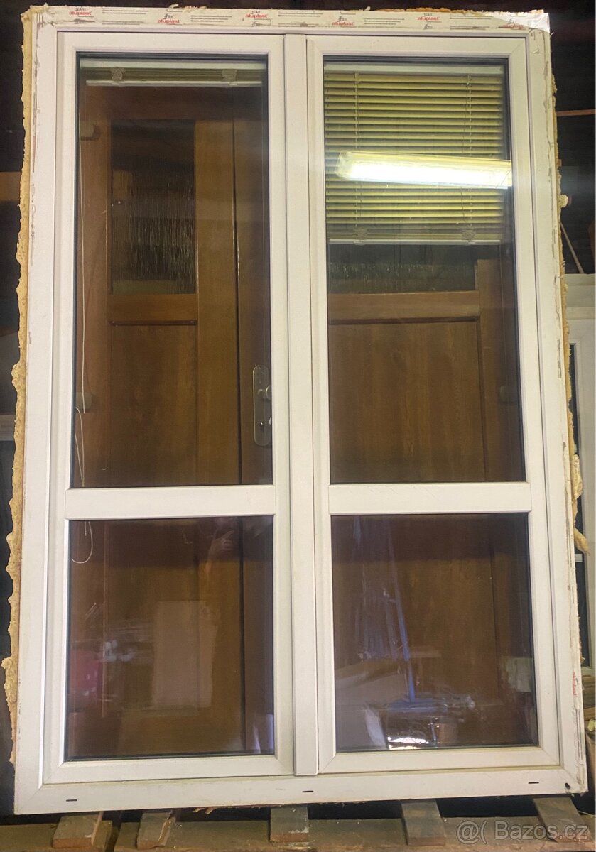 Dvoukřídlé balkonové dveře 148x227cm použité - 2