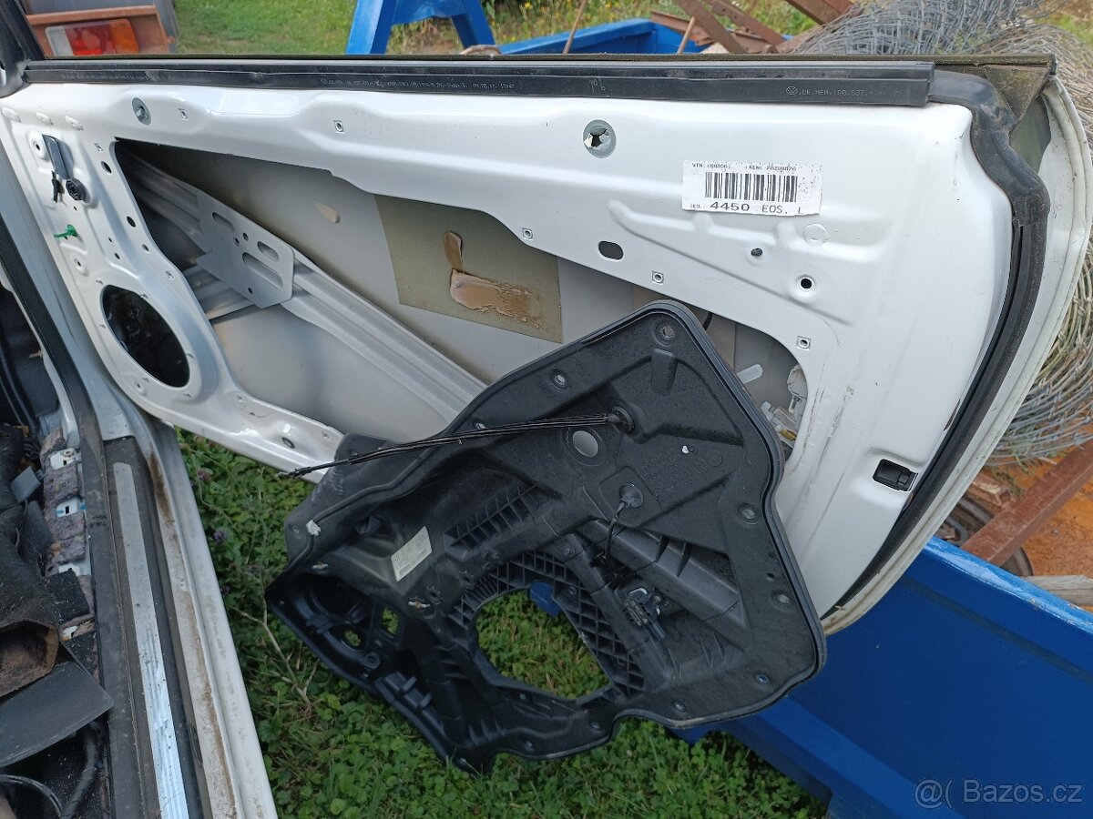 VW EOS - Dveře + víko kufru bílá LB9A - 2