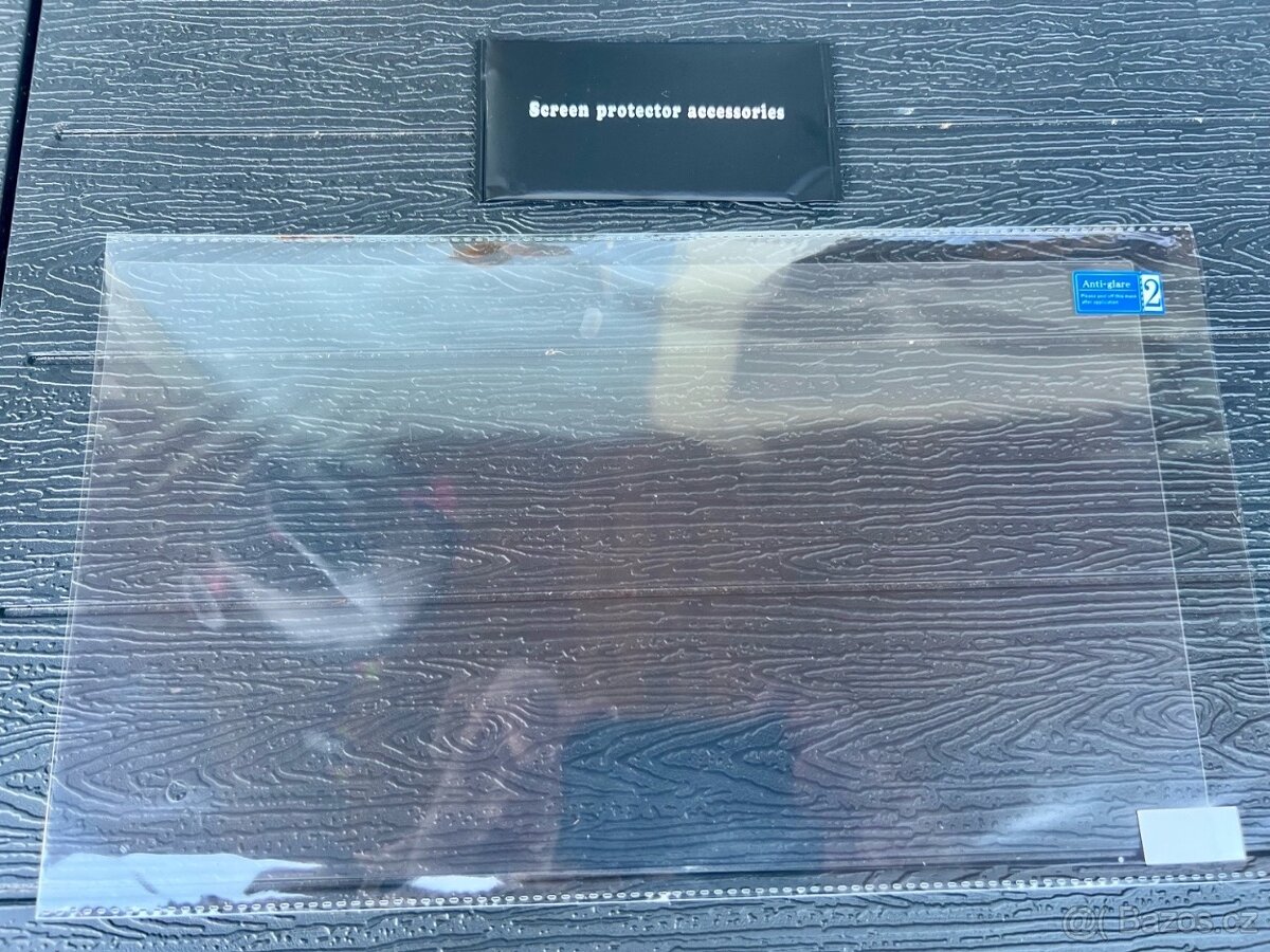 Ochranná fólie na notebook 15,6” – antireflexní, nová - 2