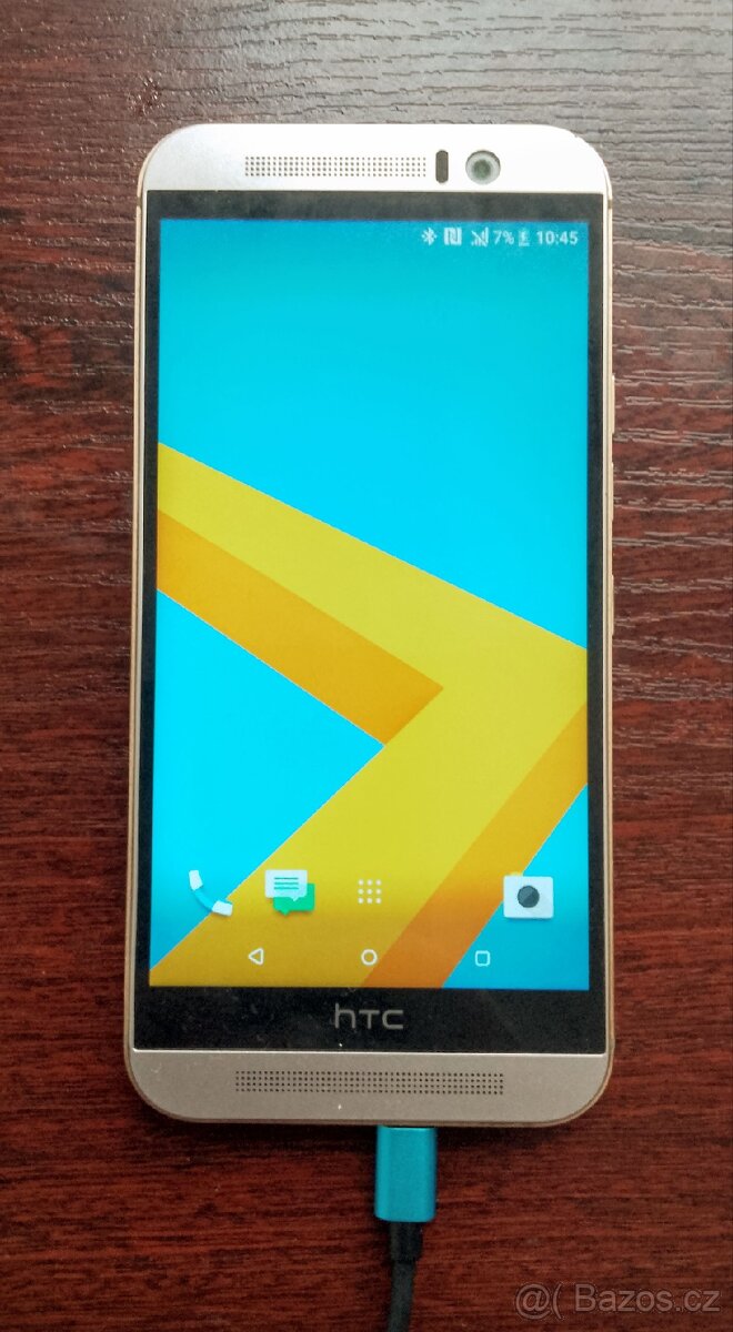 Mobilní telefon - 2