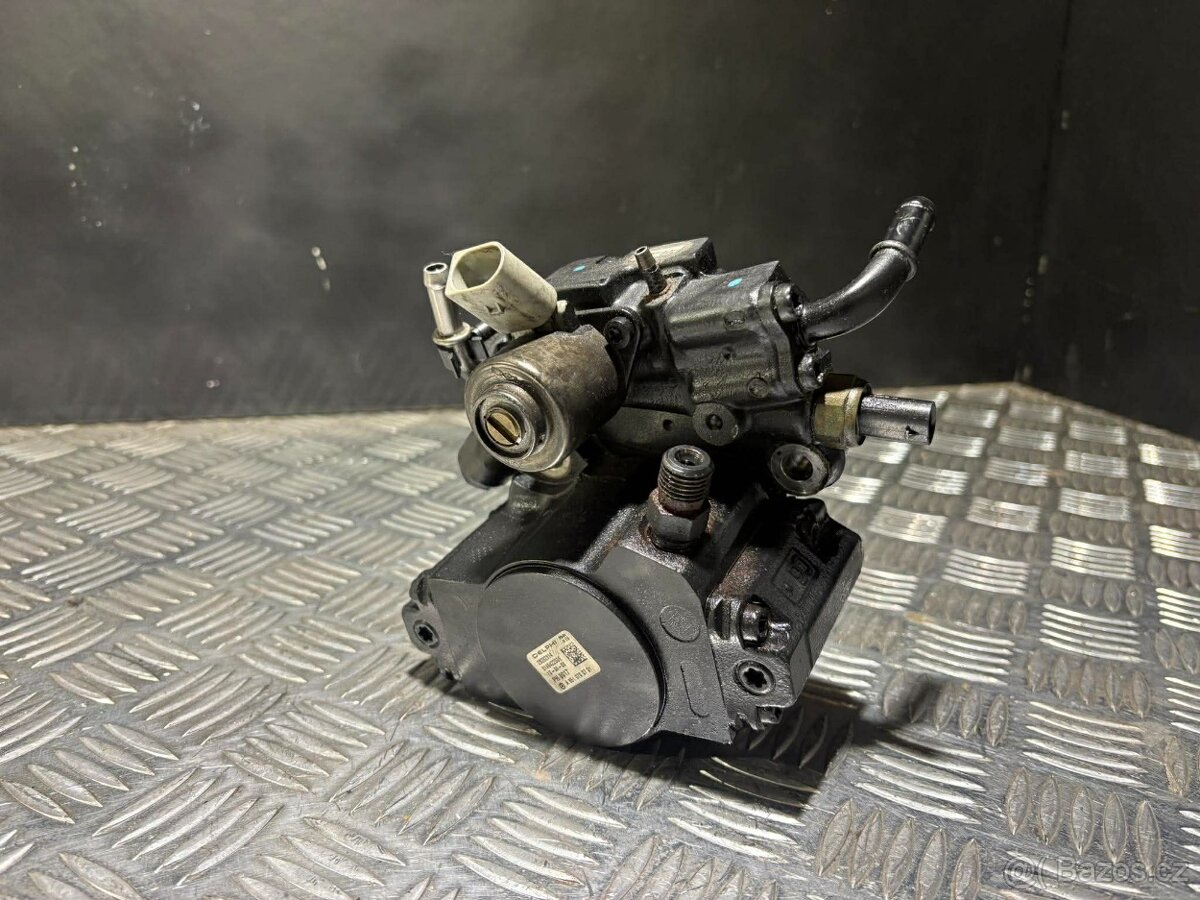 //Vstřikovací Čerpadlo Mercedes OM651 Delphi// - 2