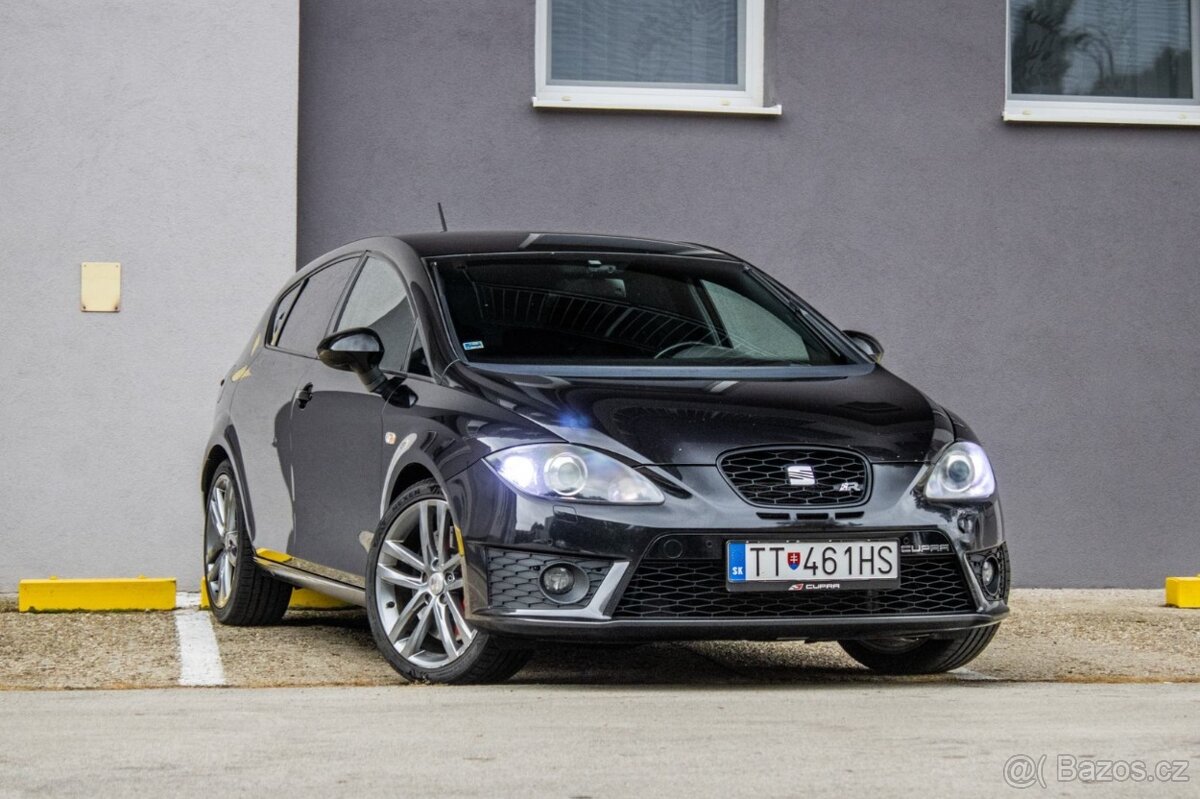 Seat Leon Cupra R - 2