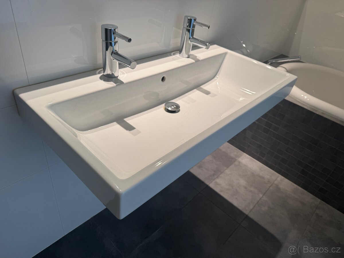 Vana, záchod, bidet, umyvadlo, žebřík, sprcha - 2