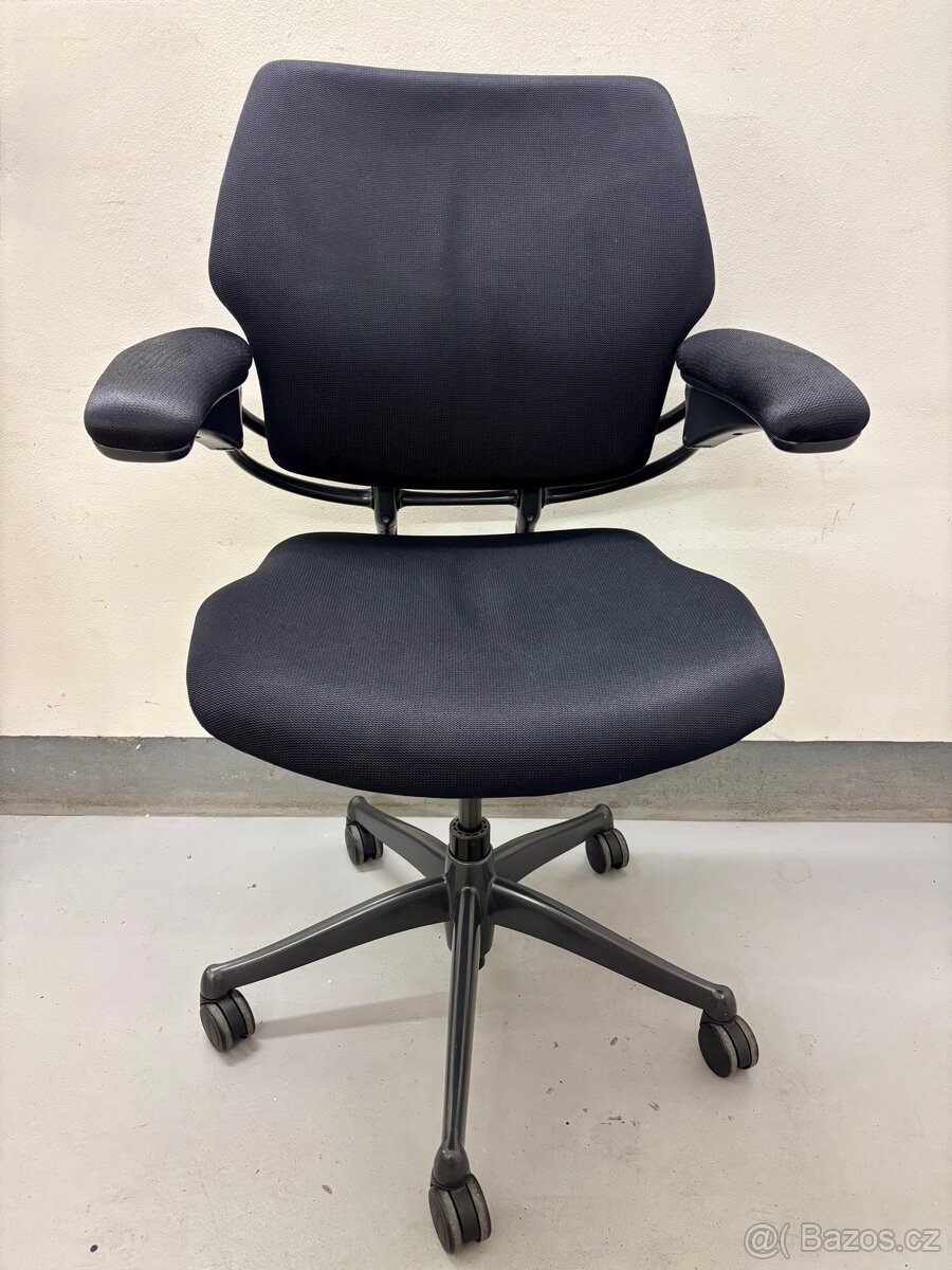 Kancelářská židle Humanscale Freedom - 2