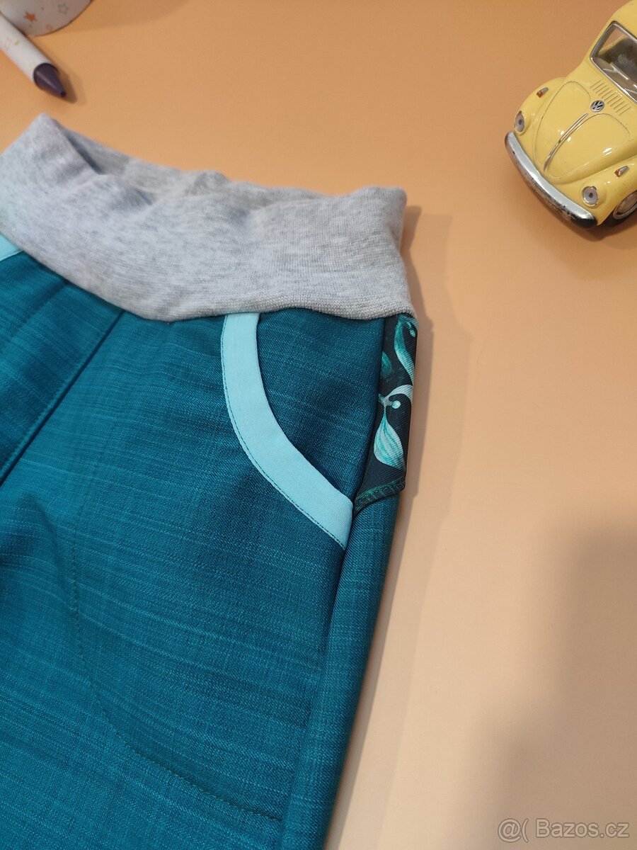 LETNÍ Softshellové kalhoty jmelí vel.116 - 2