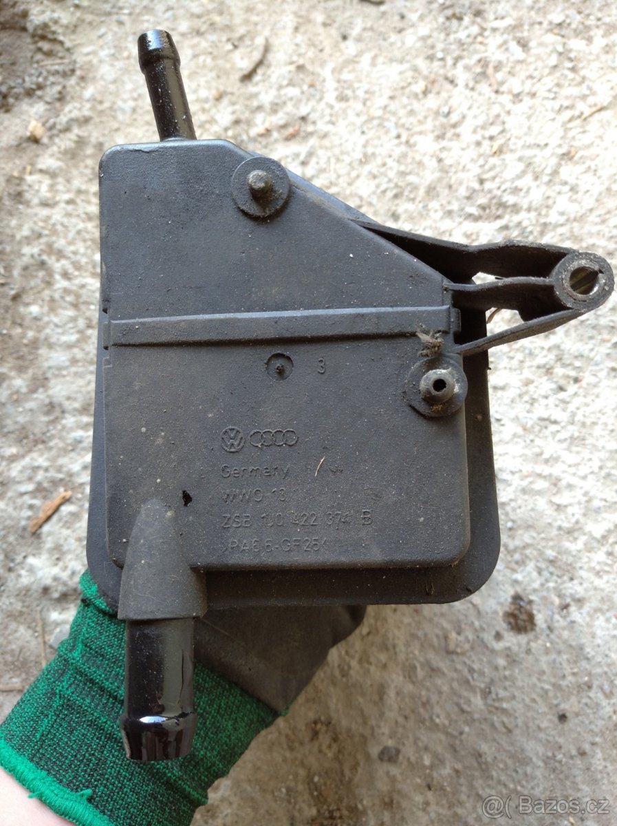 nádobka na olej servořízení -Octavia 1 - 2