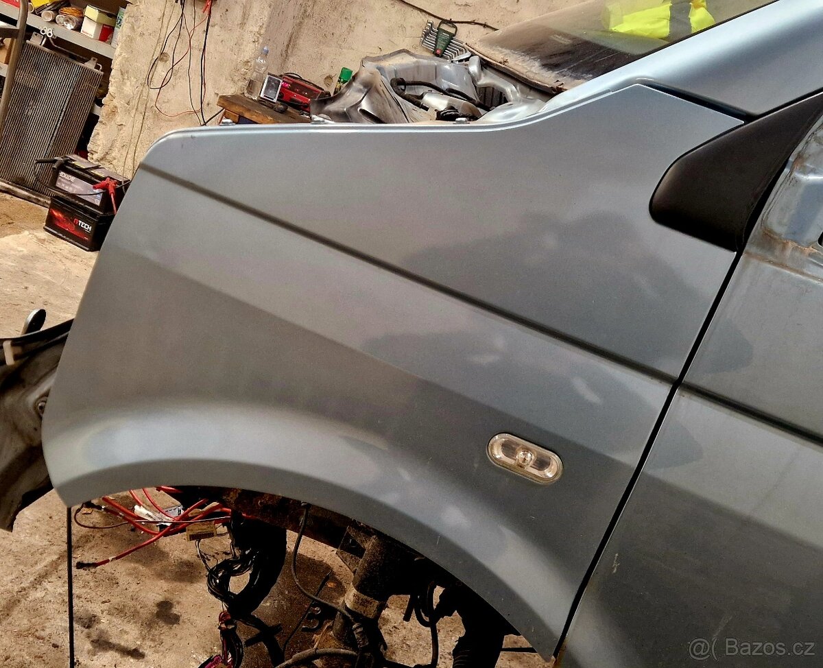 levý blatník VW T5 - 2