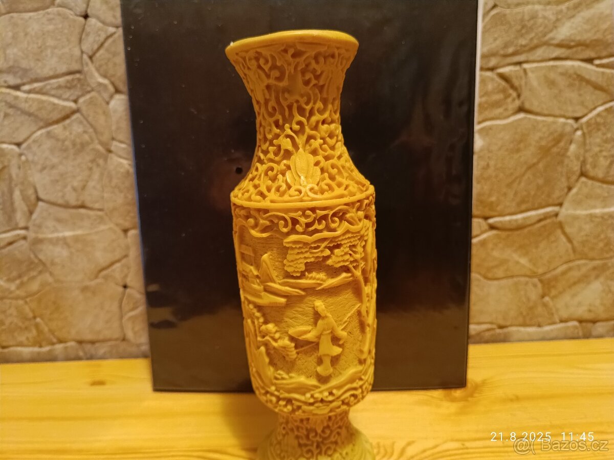 Prodám vázu z aĺa VČELÍHO VOSKU - 2