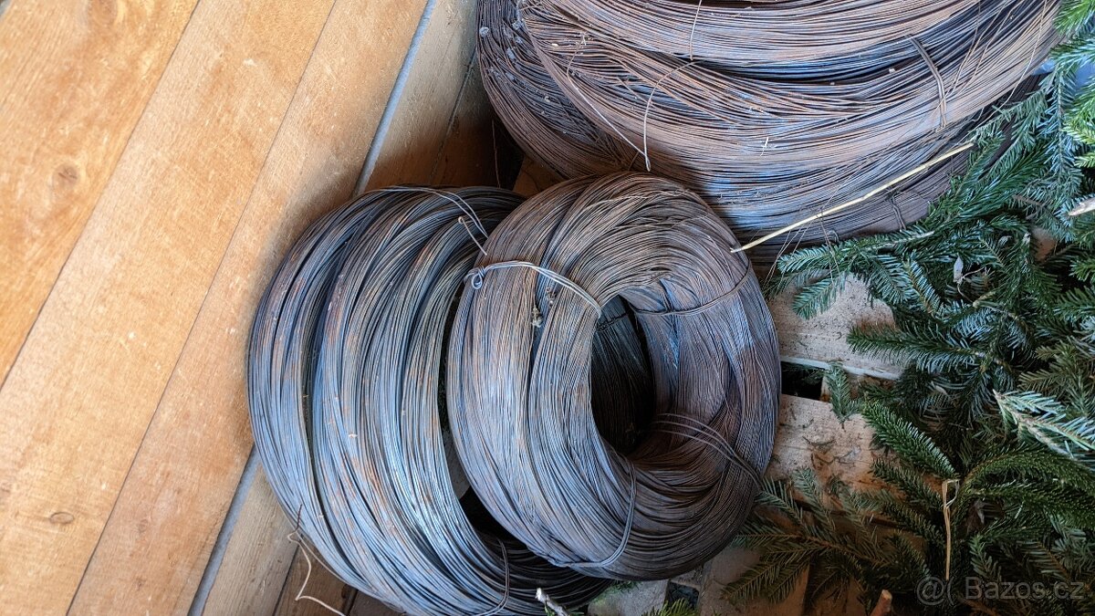 Ocelový drát vázací 2 a 3 mm - 2