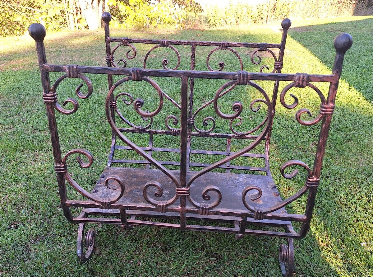 Stojan na drevo ke krbu - 2