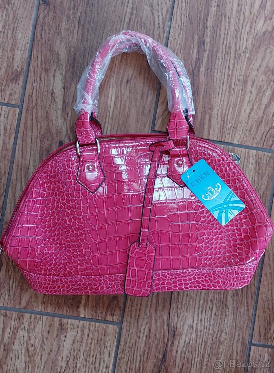 Dámské kabelky. - 2