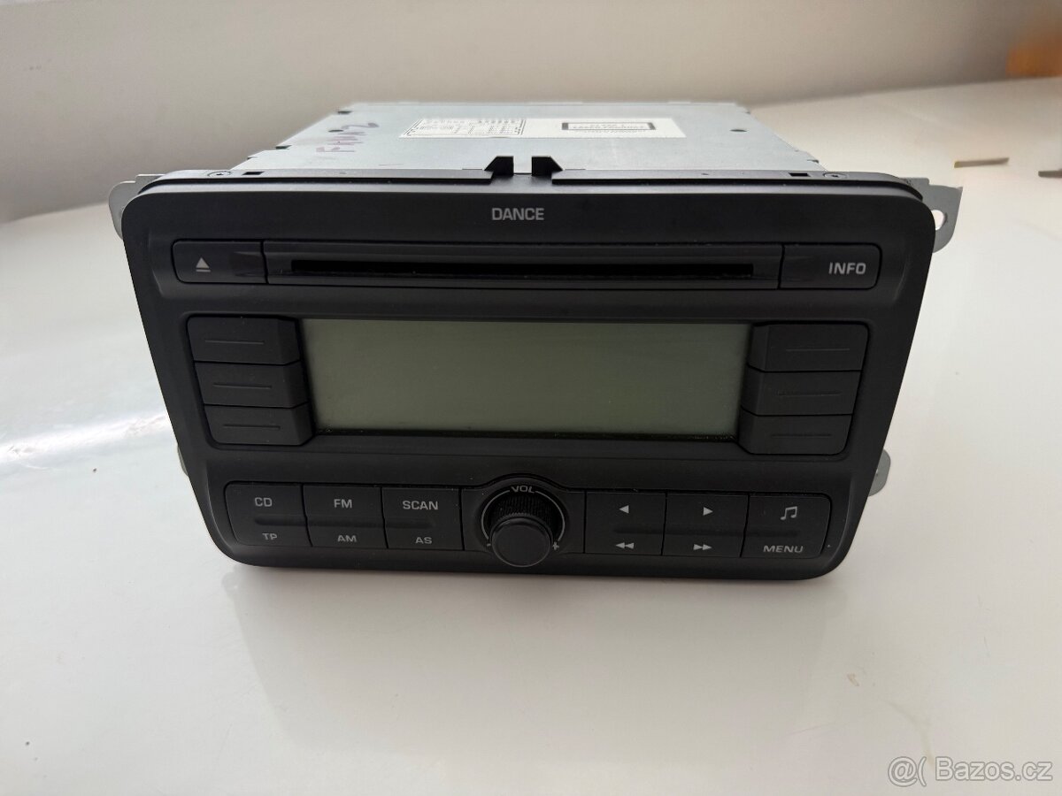 Rádio DANCE Škoda Fabia 2 - 2