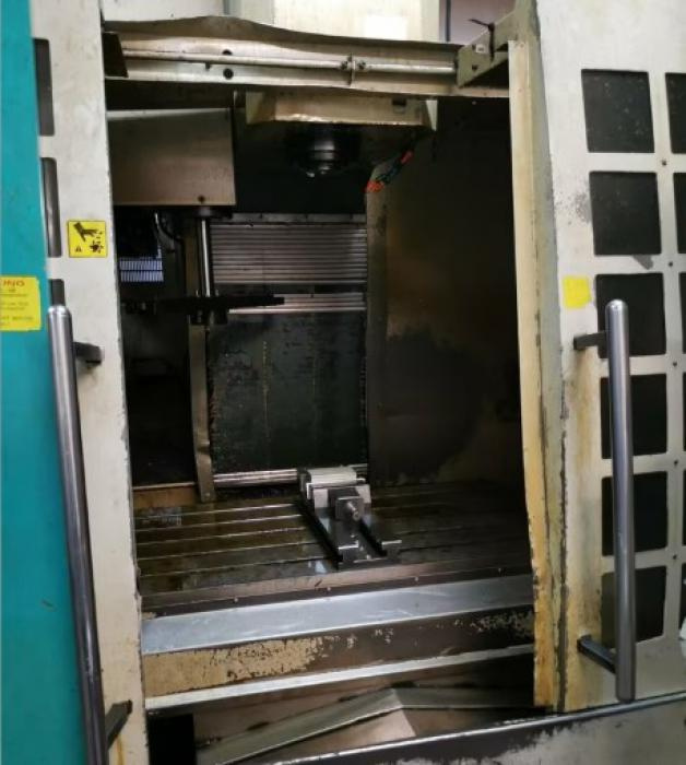 Obráběcí centra - vertikální MC 100 VA - 2