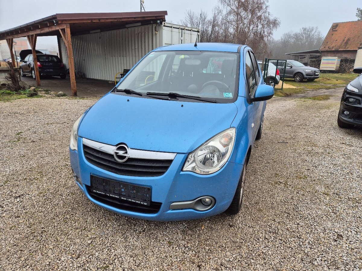 Opel agila - 2