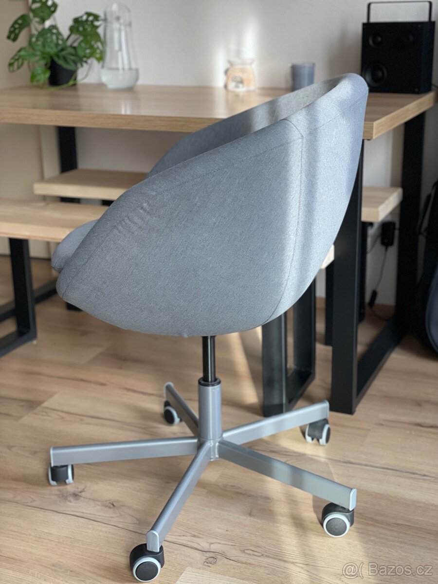 Židle/ křeslo IKEA SKRUVSTA - 2