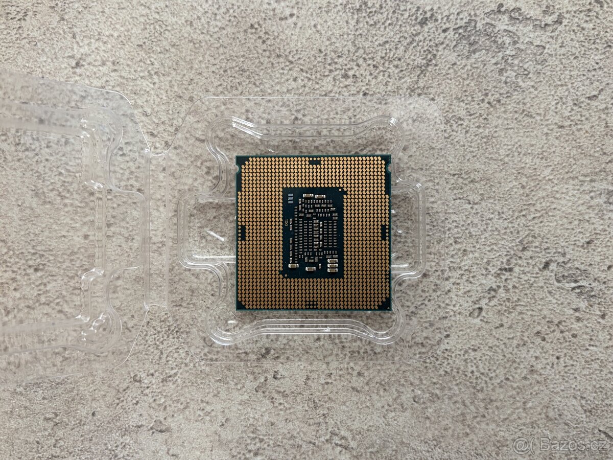 Intel Core i7 7700 - 2